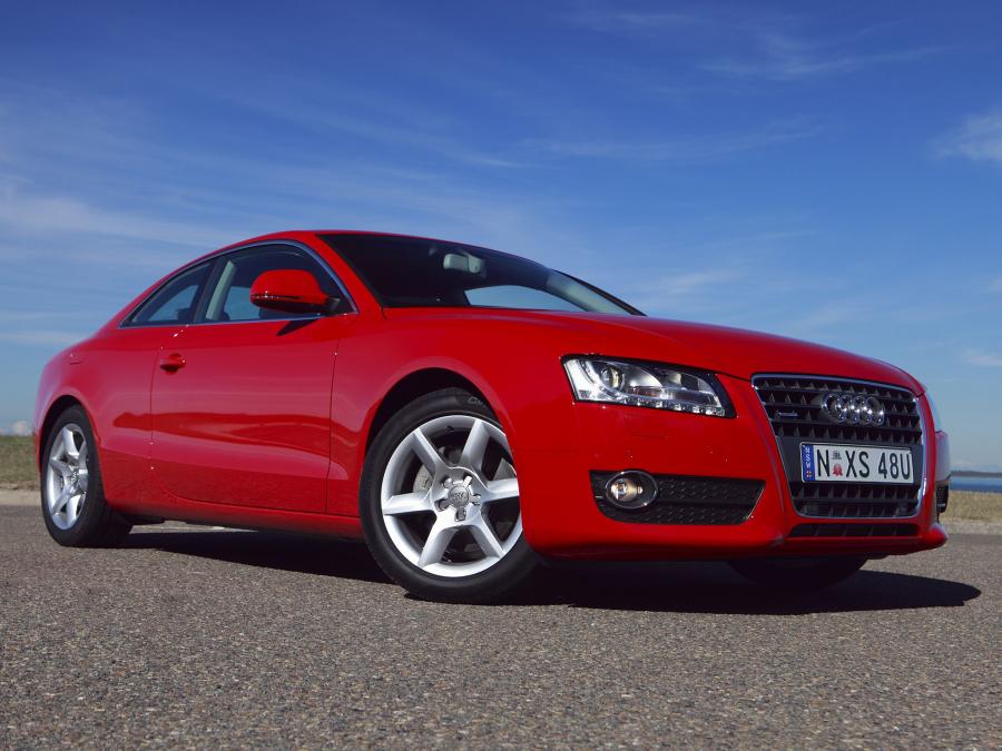  Audi A5 Coupe 2.0T Quattro 2008 года  (AU) (фото 11 из 22)